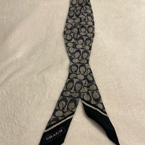 Coach signature tie